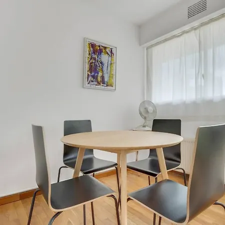 Luminous Apt 4pers With Balcony * Paris