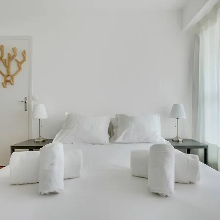 Luminous Apt 4pers With Balcony